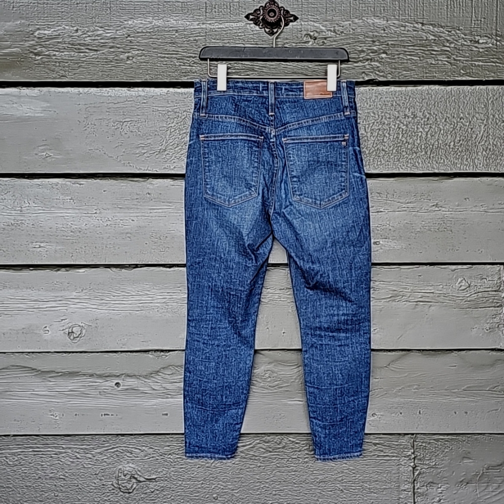 MADEWELL Jeans Petite Curvy High-Rise Skinny Jeans in Moreaux Wash - Picture 9 of 13